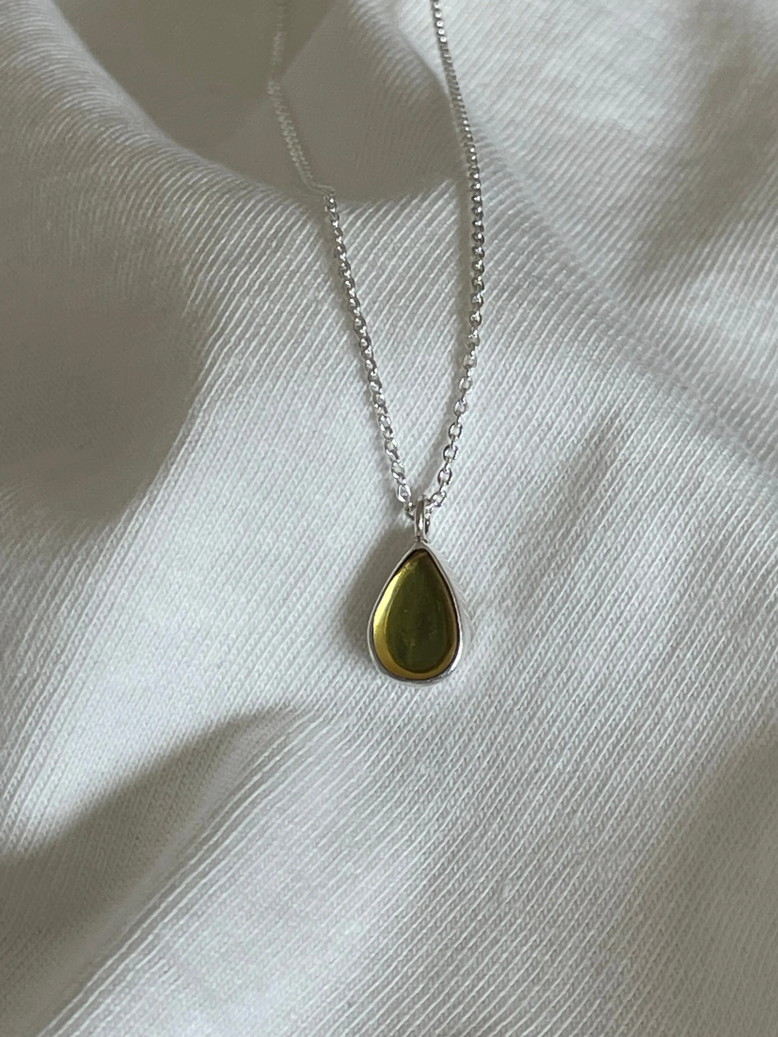 Hola Bella Amber Necklace