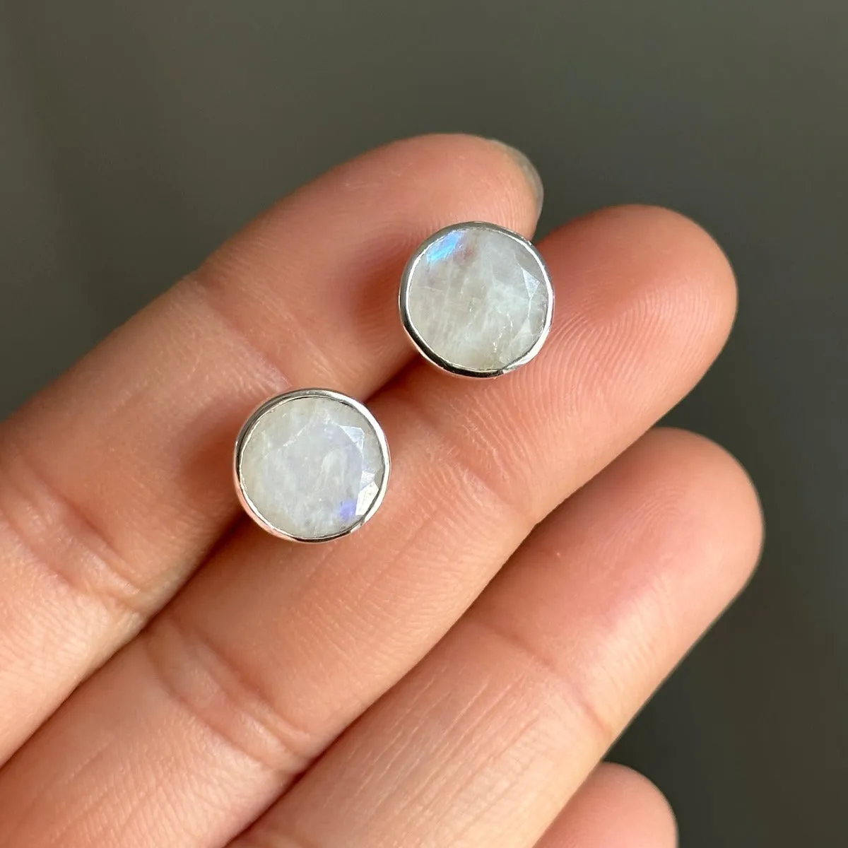 Moonstone Studs in Sterling Silver with a Round Faceted Gemstone