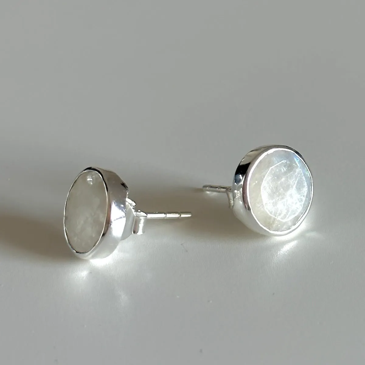 Moonstone Studs in Sterling Silver with a Round Faceted Gemstone