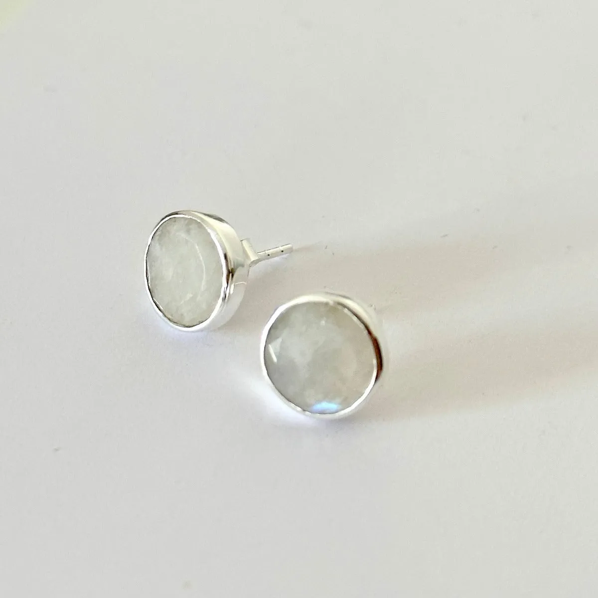 Moonstone Studs in Sterling Silver with a Round Faceted Gemstone
