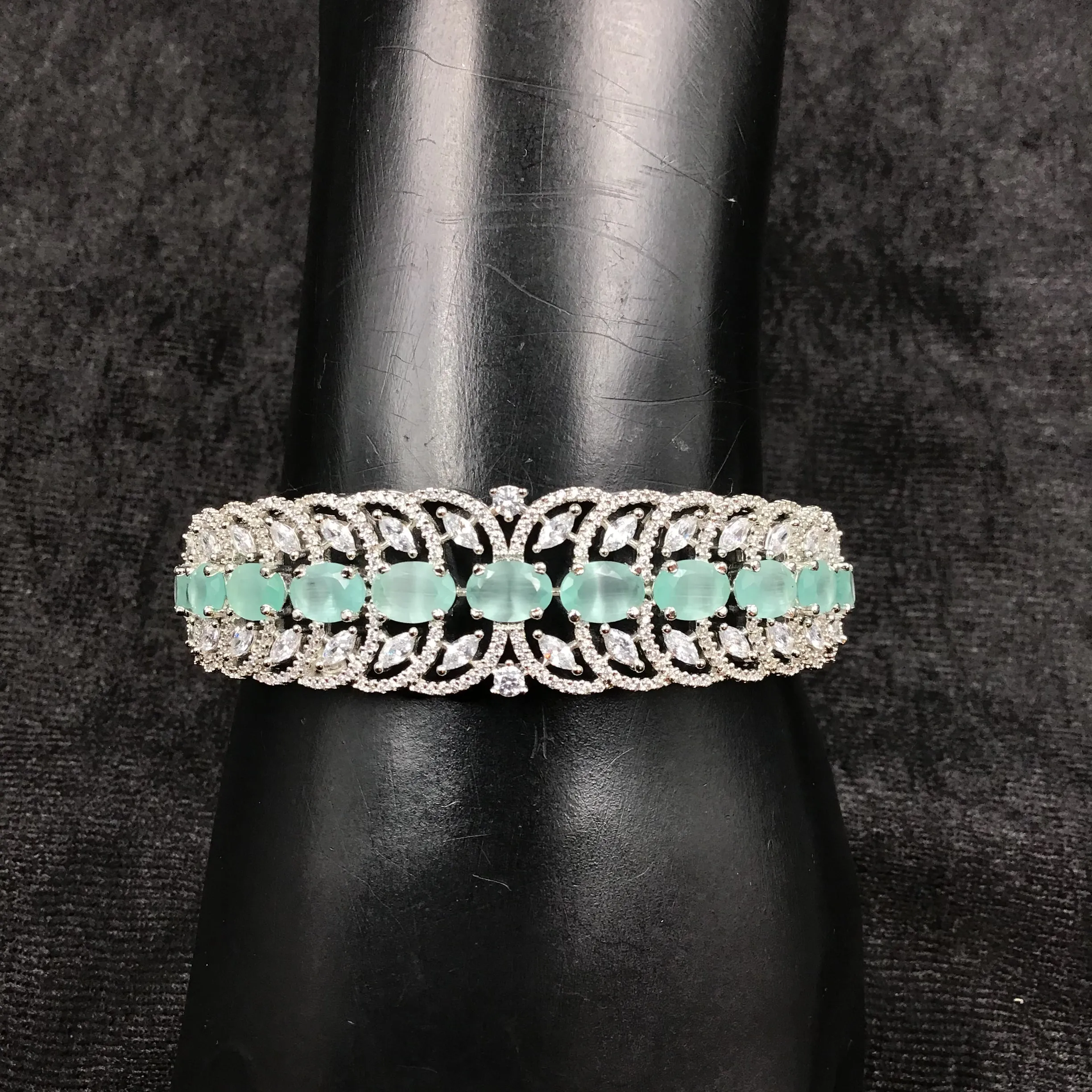 Zircon/AD Bracelet 4085-69